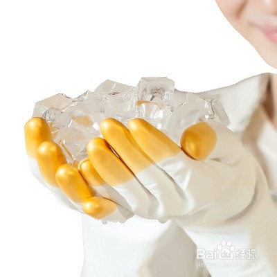 戴上胶手套后手很臭怎么办