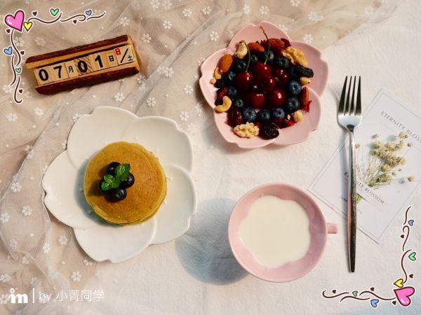 牛油果香蕉松饼