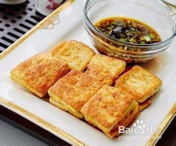 自制家庭美味菜肴：如何做脆皮豆腐