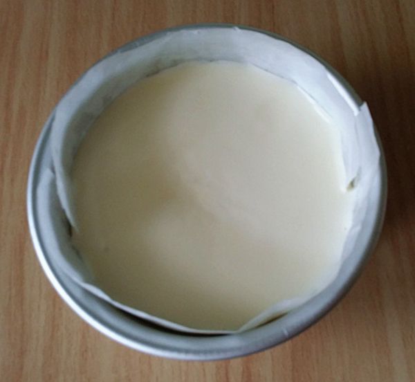 轻乳酪拉花蛋糕