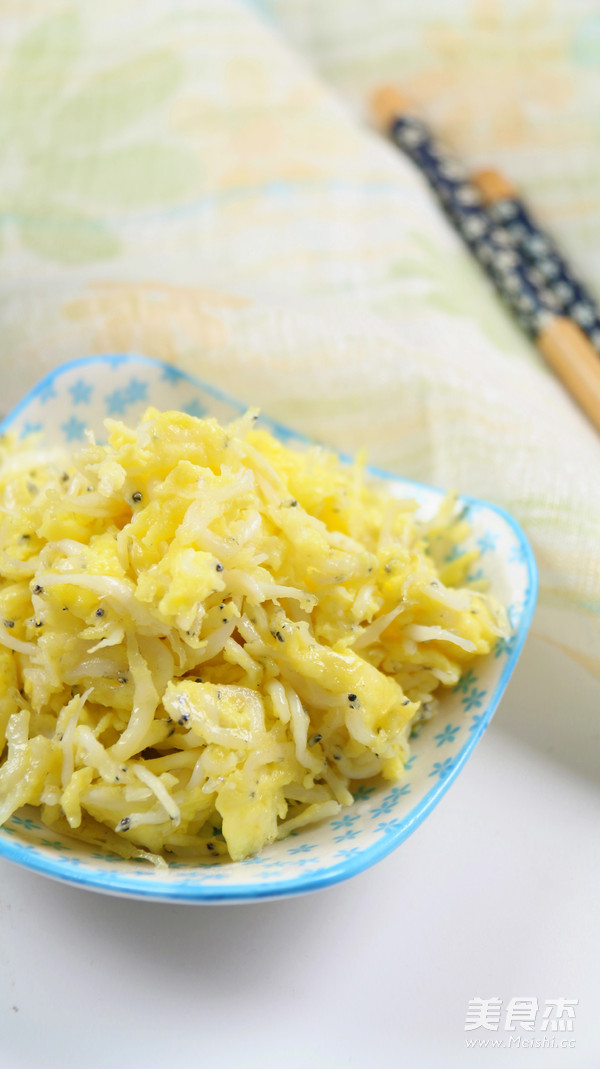 【金银满盆】银鱼炒鸡蛋