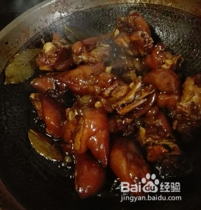 红烧猪蹄，酱香味，超级过嘴瘾的卤猪蹄