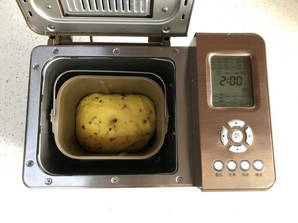 南瓜蔓越莓面包