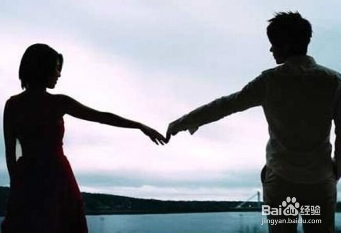 异地婚姻：怎样安心等待远方的他