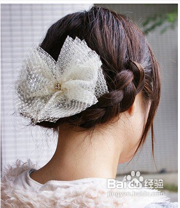 最新甜美双麻花辫盘发发型韩式简约风尚