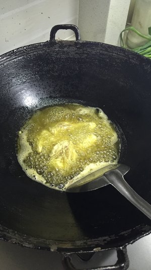 怎样判断牛蛙熟了