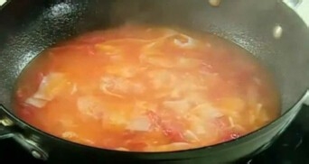 美食之西红柿鸡蛋面片汤