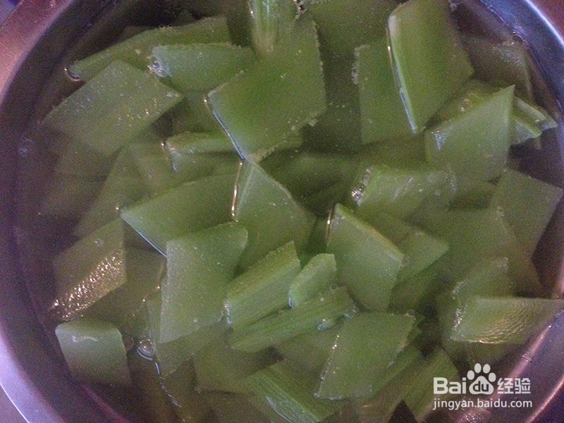 青笋炒鸡蛋的做法