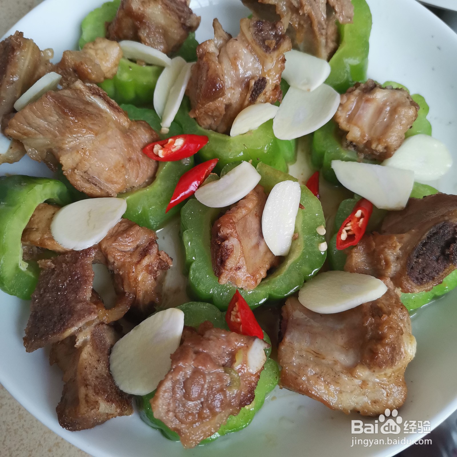 排骨与苦瓜的简单做法