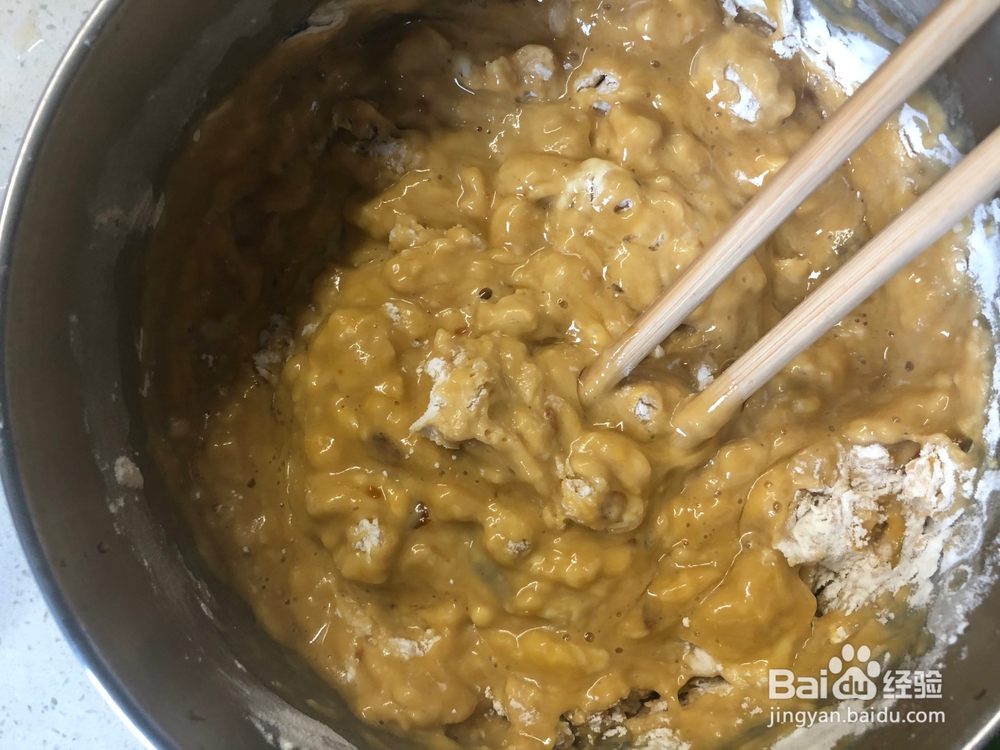 如何轻松自制年夜饭甜点“红糖发糕”？