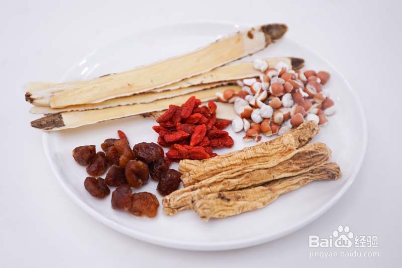 芪党参乌鸡汤制作