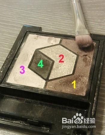 简单化淡妆的详细步骤
