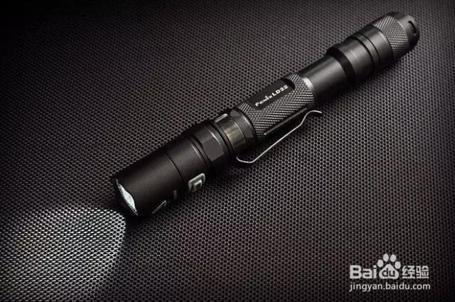 汽车保养：买车后，车上必备的13件物品！