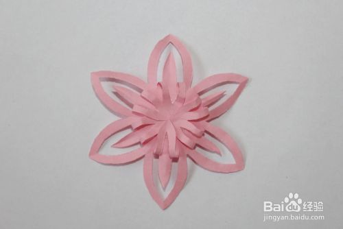 六折立体花的剪纸方法 百度经验 六折立体花的剪纸方法 百度经验