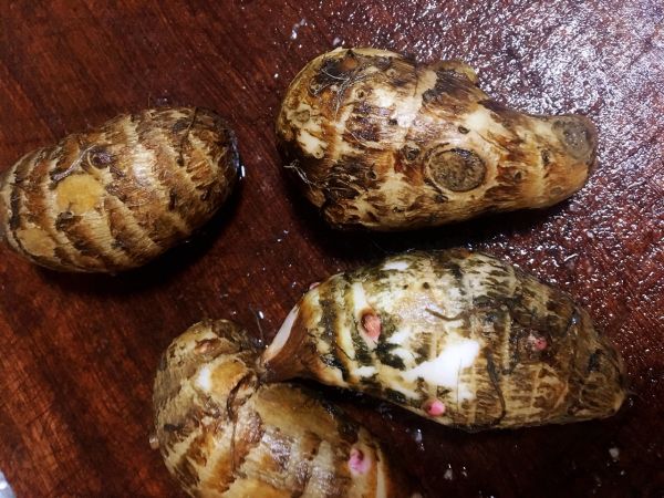 枸杞板栗蒸芋艿