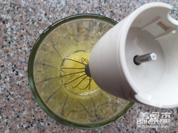 彩虹蛋白糖的做法