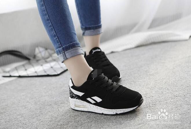 穿运动鞋脚臭怎么办