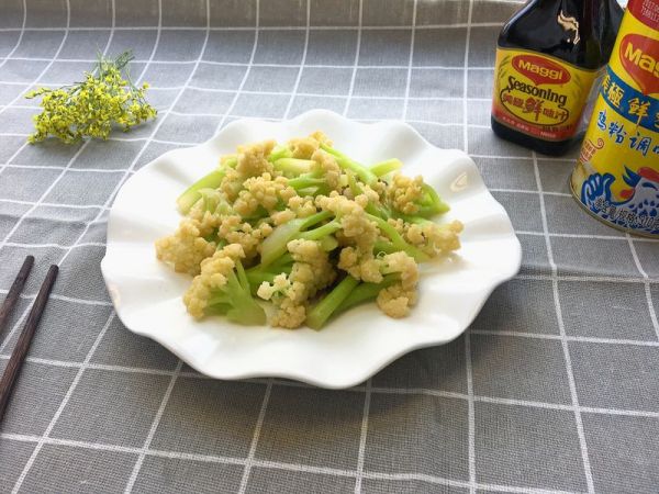 肉炒菜花#美食美刻，乐享美极#