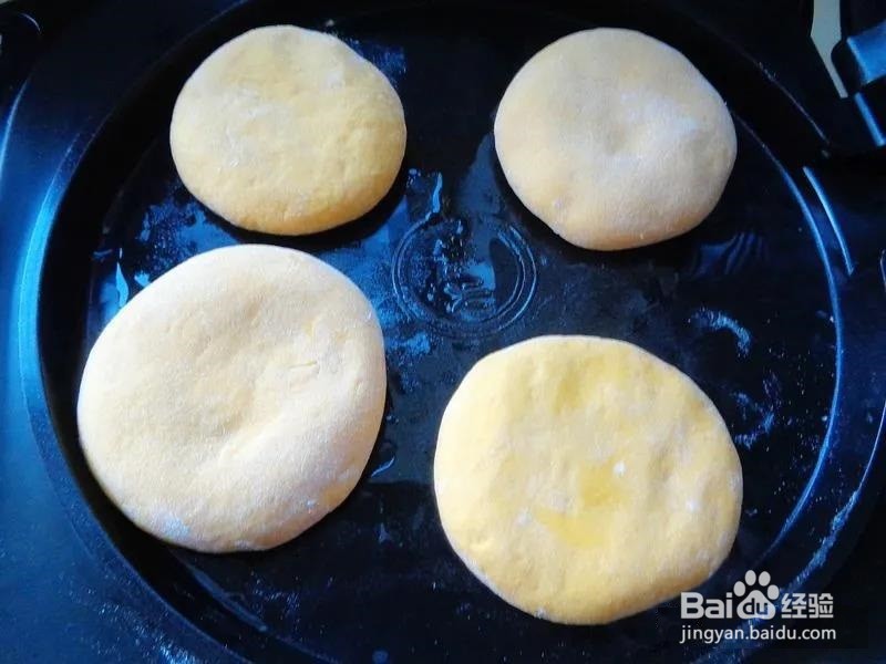 如何制作南瓜馅饼？