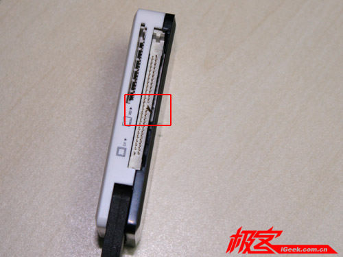 数码相机CF卡针脚断了,自己动手摆脱杯具