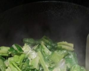 清炒油麦菜制作方法