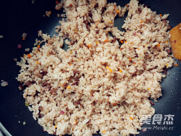 炸鸡青菜蛋炒饭