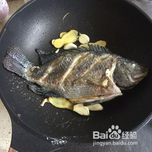 家庭版豆腐焖鱼