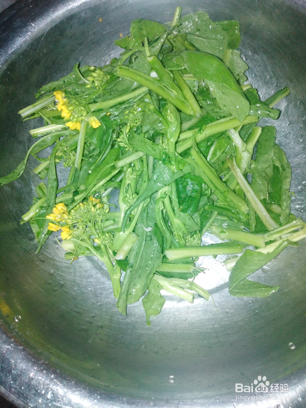 猪肉怎样炒青菜花？