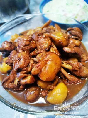 黄焖栗子鸡的做法