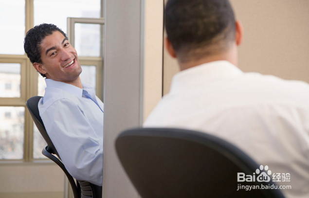 办公室聊天要注意什么？