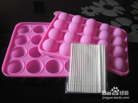 极具创意的可爱小蛋糕:棒棒糖蛋糕