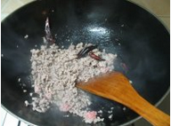 怎样自制肉末酸豇豆