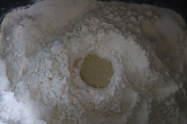 火龙果椰蓉软欧