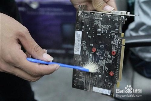 如何诊断和排除显卡故障