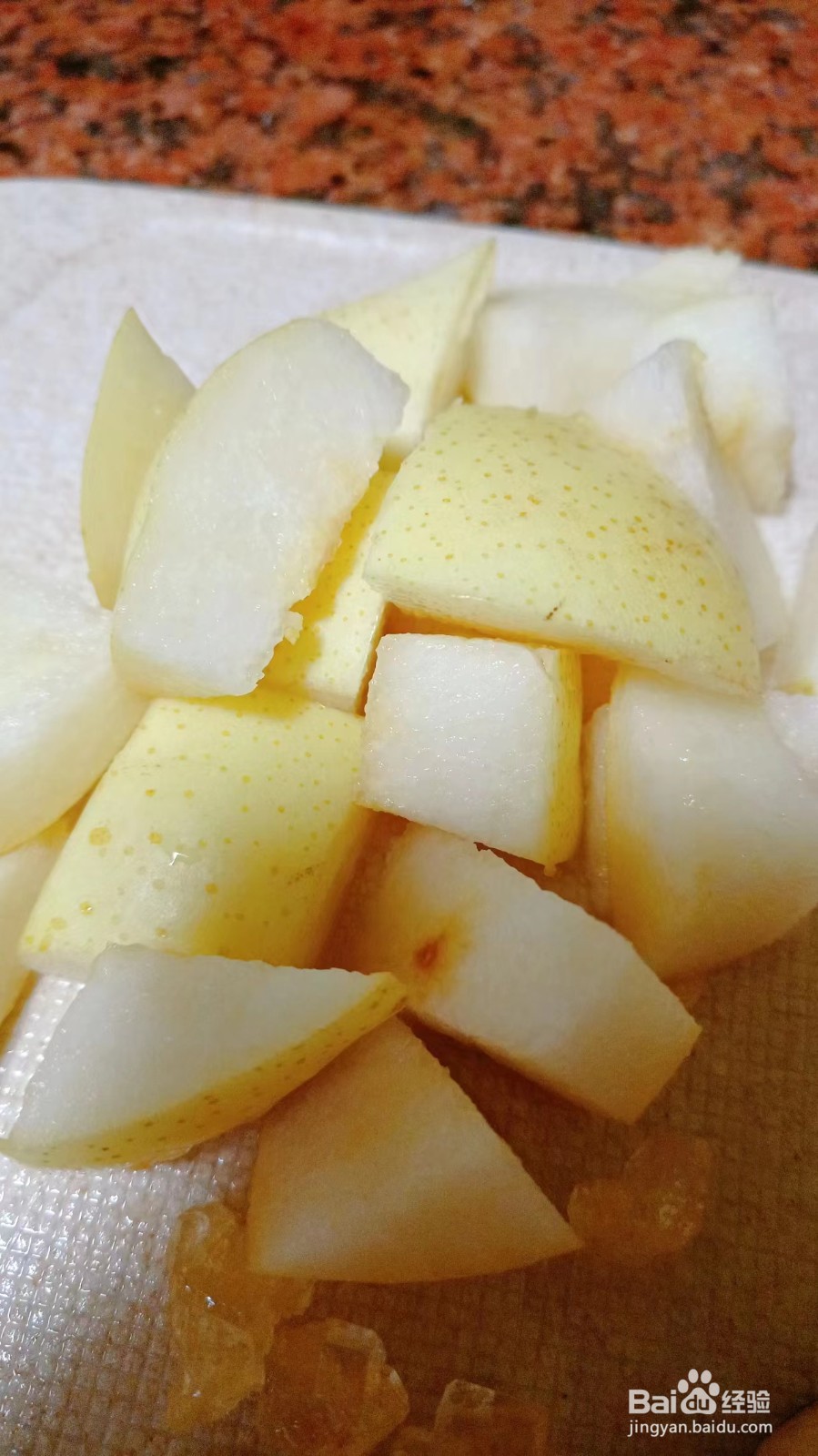 雪梨红枣橙子炖冰糖做法