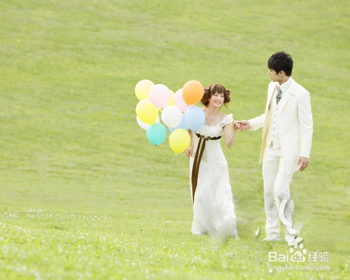 根据婚礼风格选择合适妆容