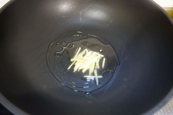 小黄花鱼豆腐汤