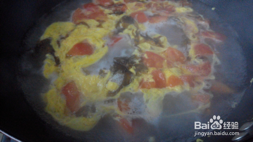 下厨：西红柿紫菜蛋花汤