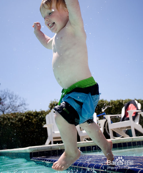 儿童学习游泳要注意些什么呢？