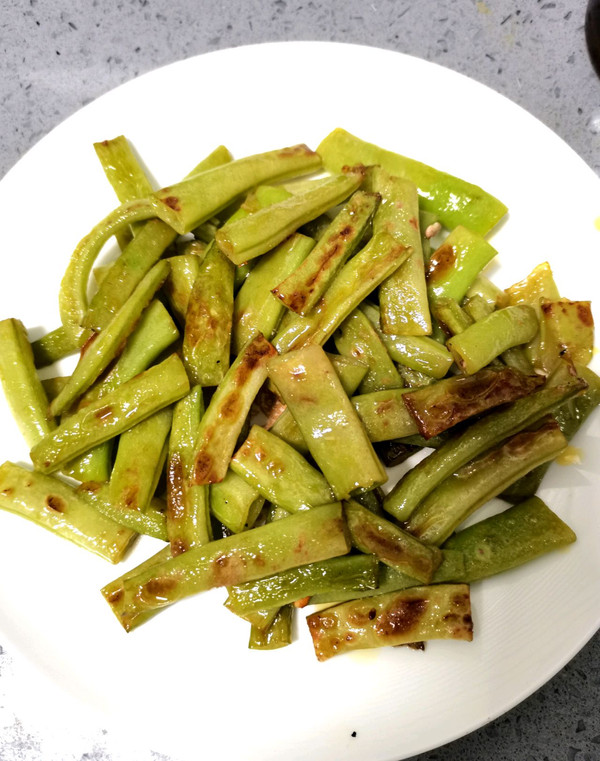 干煸豆角土豆条