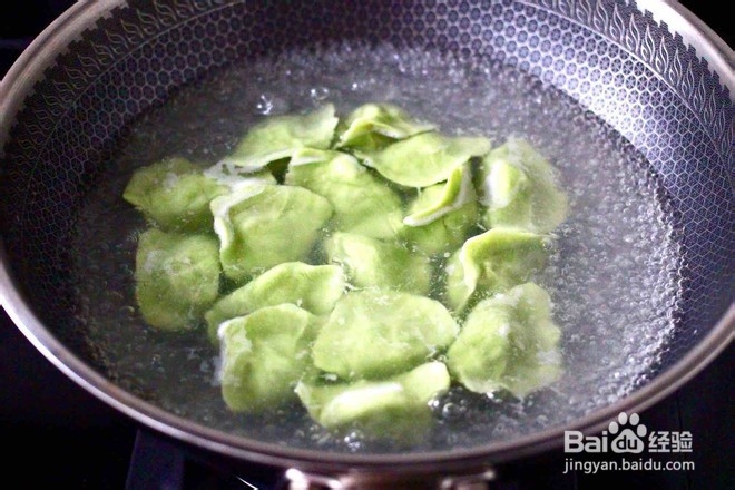 怎么样做美味的胡萝卜猪肉饺子