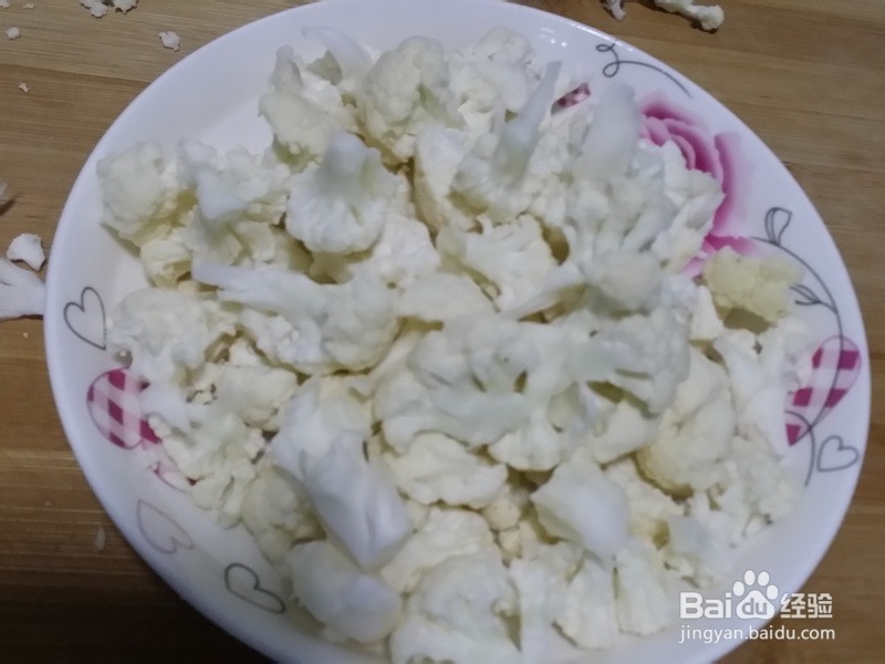 怎样做五花肉爆炒花菜