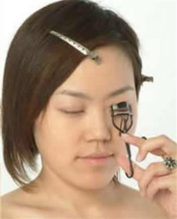 教你如何画眼妆的技巧