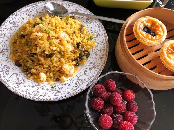 海参大虾咖喱炒饭