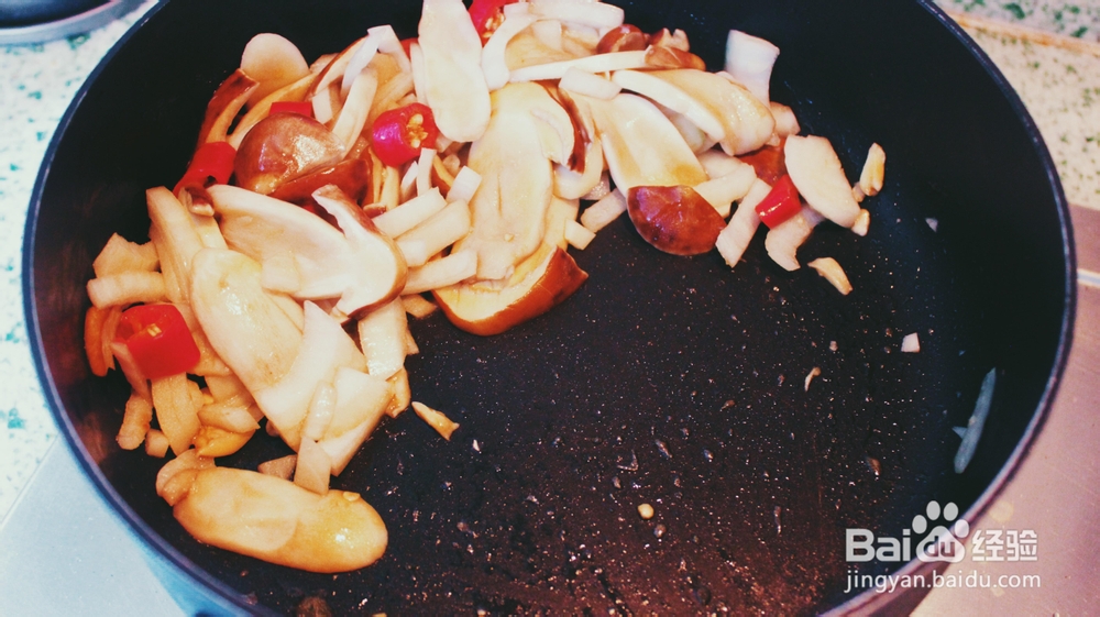 孩子爱吃的松茸羽鼬鳚鱼焖饭