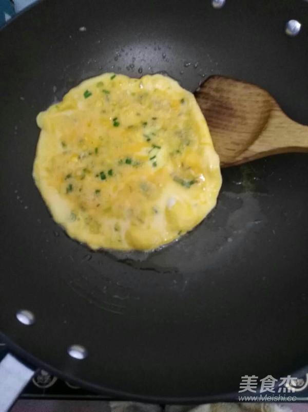 鸡蛋饼的家常做法