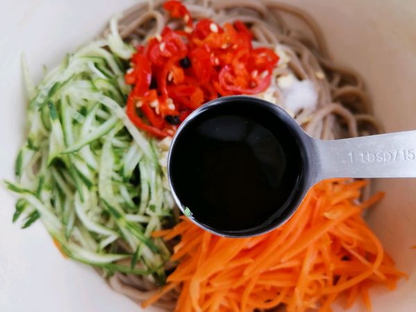 吃不胖凉拌莜面