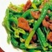 怎样做出一道美味的尖椒炒鸡肉？