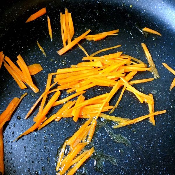 萌熊咖喱肉末芝士便当