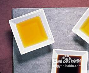 大胸MM如何预防胸部下垂